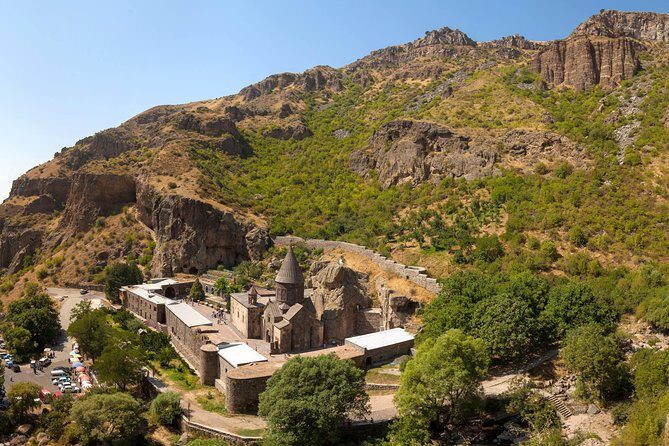 7 Days Armenia Package with Accommodation, Tours and Transfers - Day 2: Khor Virap, Noravank, Birds’ Cave, and wine tasting