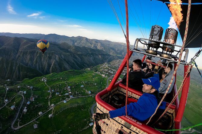 Balloon ride Skyball - What you’ll see from above: Ararat, gorge angles, and reserve views