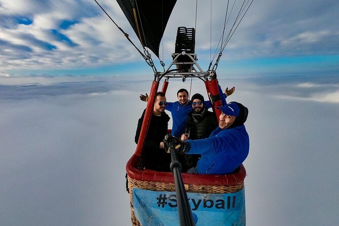 Balloon ride Skyball - Small-group management and crew professionalism