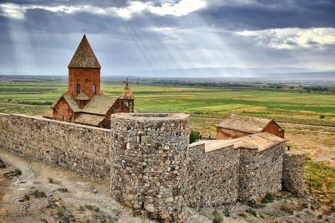 Echmiadzin, Zvartnots, Khor Virap - Stop 4: Zvartnots Temple, Medieval Armenian Architecture with an Added Fee