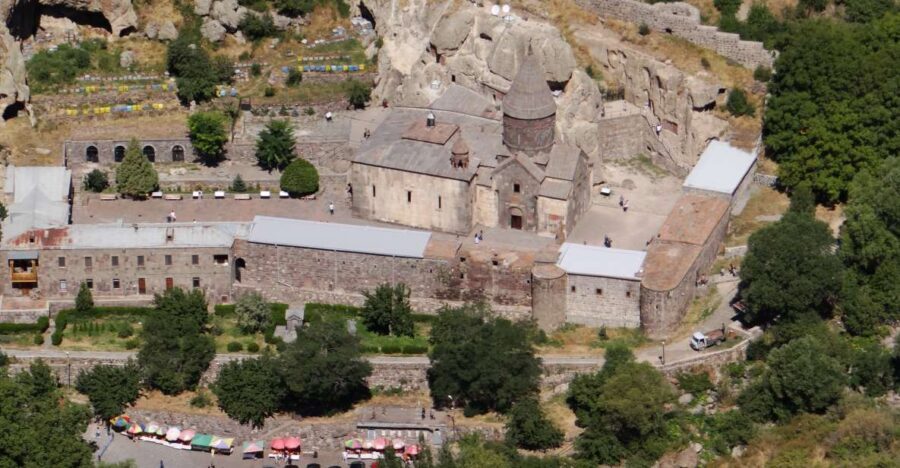 From Yerevan: 4.5-Hour Garni-Geghard Tour - Geghard Monastery Complex: caves, carved rooms, and UNESCO-level focus