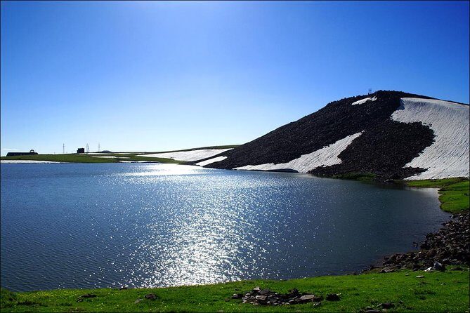 Group Tour: Amberd, Aragats, Lake Kari, Saghmosavank, Alphabet - Amberd Fortress: medieval defense with a church built in 1026