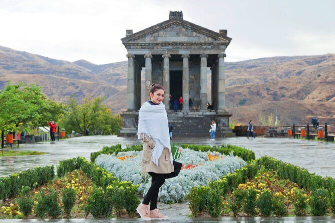 Group Tour: Garni, Symphony of Stones, Geghard, Lavash Baking - Key things you’ll notice on this tour