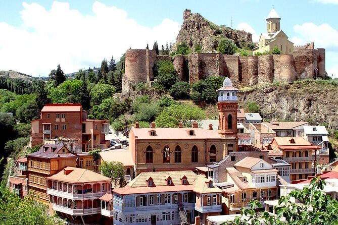 Group Tour: Must see of Georgia in 2 days from Yerevan - Practical Tips Before You Book (Visa, Meeting Point, What to Wear)