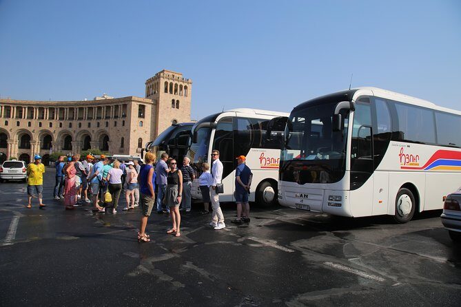 Group Tour: Sightseeing in Yerevan, Erebuni Museum and Fortress - Getting Your Bearings: the 10:00am loop around central Yerevan