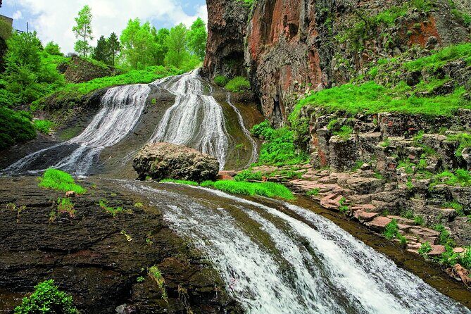 Guided tour: Khor Virap, Noravank Monastery, Areni, Jermuk - Key highlights you’ll feel on the day