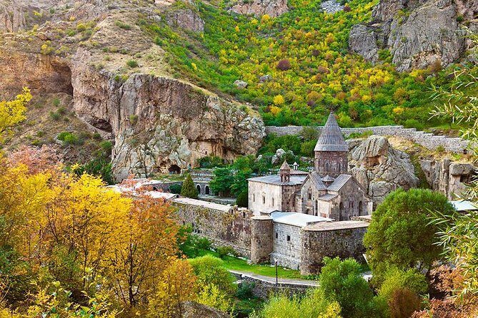 Private 7-8-hour Khor Virap, Garni temple & Geghard monastery trip from Yerevan - Geghard Monastery: Rock-Cut Churches, Khachkars, and UNESCO Atmosphere