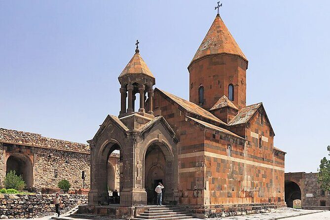 Private Tour to Khor Virap, ancient Areni cave or Areni winery, Noravank - What you’ll see in Khor Virap, and why it’s more than a pretty monastery