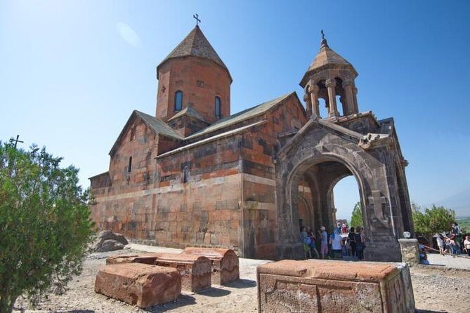 Private tour to Khor Virap, Ararat view - Stop 1 at Khor Virap: St. Gregory’s story and the deep pit