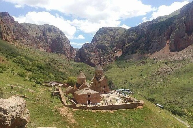 Tatev,Shaki(waterfall),Noravank,Wine tasting,Khor Virap - What Khor Virap is really about: Artashat and St. Gregory