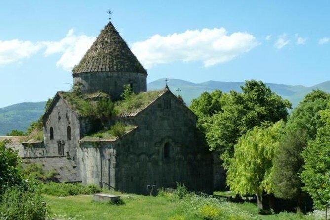 Tbilisi transfer with stops in Haghpat, Sanahin to or from Yerevan - Private comfort and careful driving on the long road