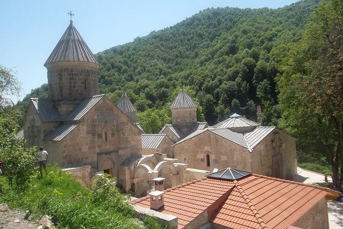 Transfer from Yerevan to Tbilisi with 2 sightseeing stops - Dilijan and Haghartsin Monastery: a different kind of scenery break