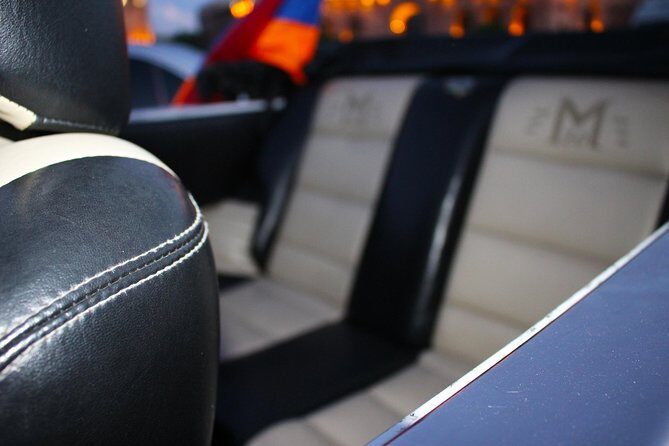 Yerevan city tour with drinks in a classic car with photography - Hrazdan Gorge: the valley viewpoint that feels like a reset