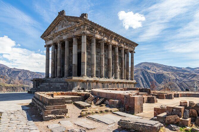 Yerevan: Garni, Geghard, Symphony of Stones & Lavash Baking - Quick takes from this Yerevan Garni–Geghard day