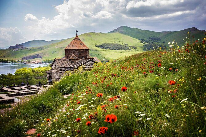 Yerevan to Tbilisi Private car transfer 3 Scenic stops - Mercedes Comfort and Your Driver on a Long Border Day
